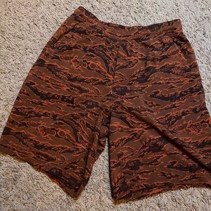 Lululemon short 7 inch